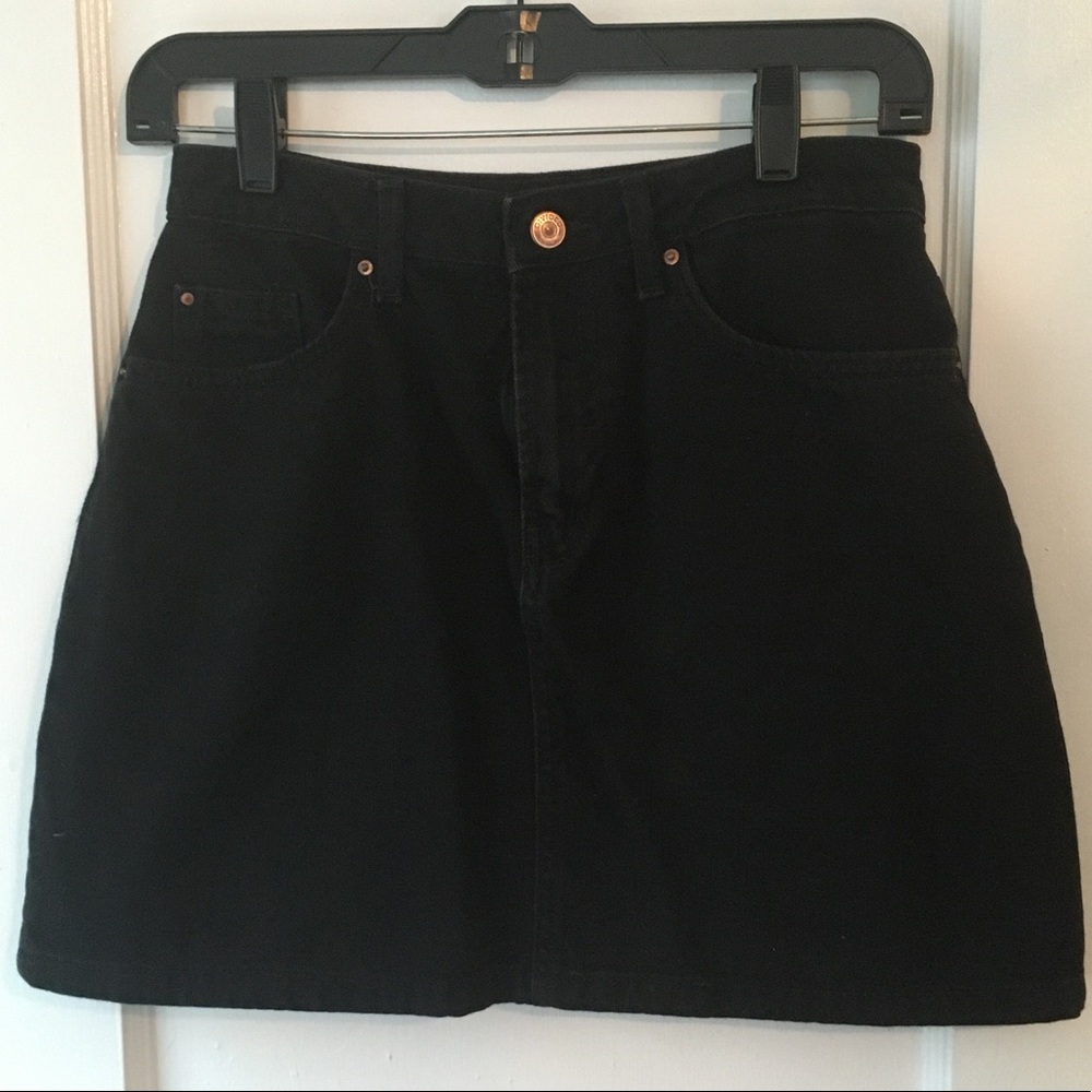 H&M Black Denim Mini Skirt